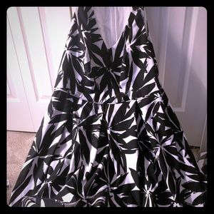 ABSTRACT FLORAL FIT AND FLARE DRESS